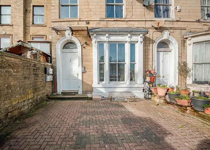 Centre 1 Bed Flat - Short Walk To Station Apartament